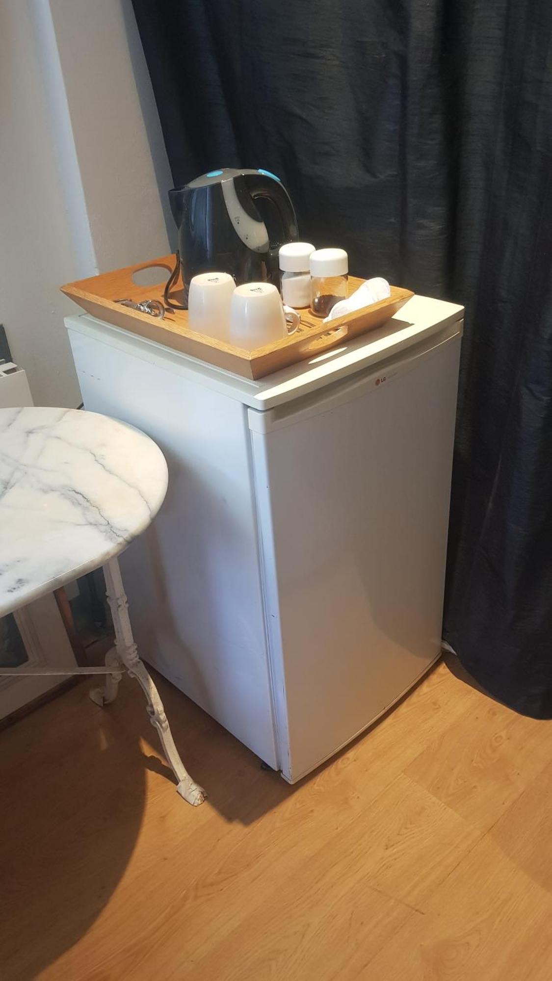 Little Peaceful Retreat Room With Bath, Heating, Terrace, Free Wifi Fridge Easy Parking Μαρμπέλλα Εξωτερικό φωτογραφία