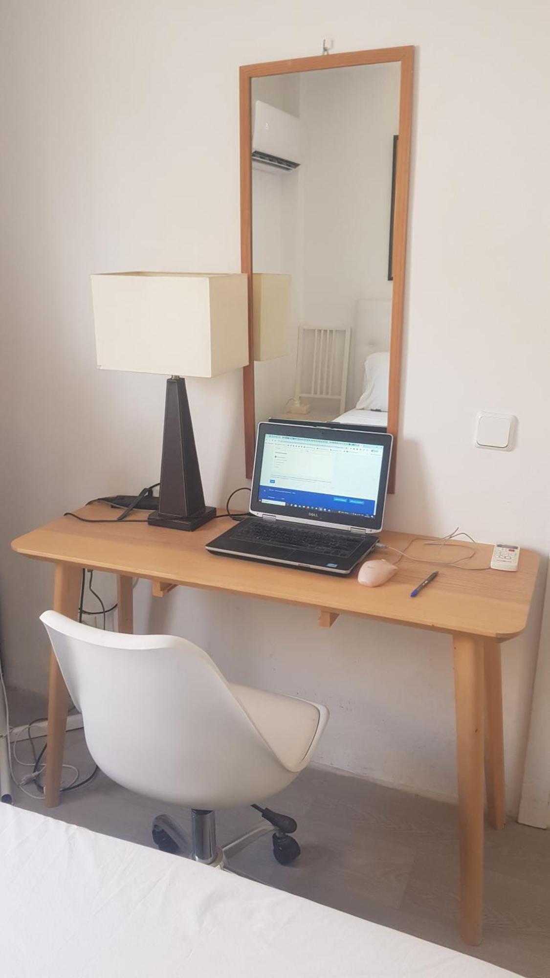 Little Peaceful Retreat Room With Bath, Heating, Terrace, Free Wifi Fridge Easy Parking Μαρμπέλλα Εξωτερικό φωτογραφία